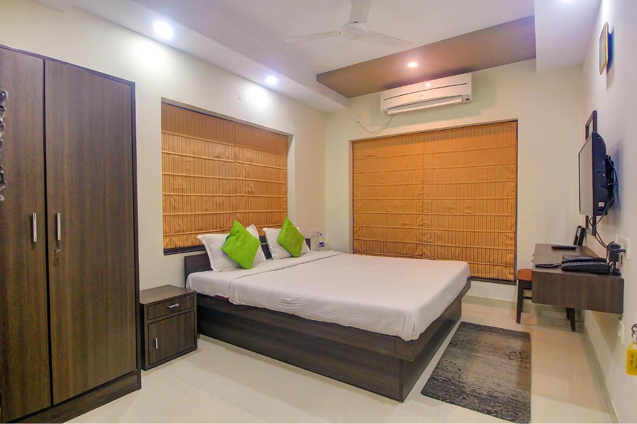 Fabhotel Four Seasons Calcutta Exterior foto